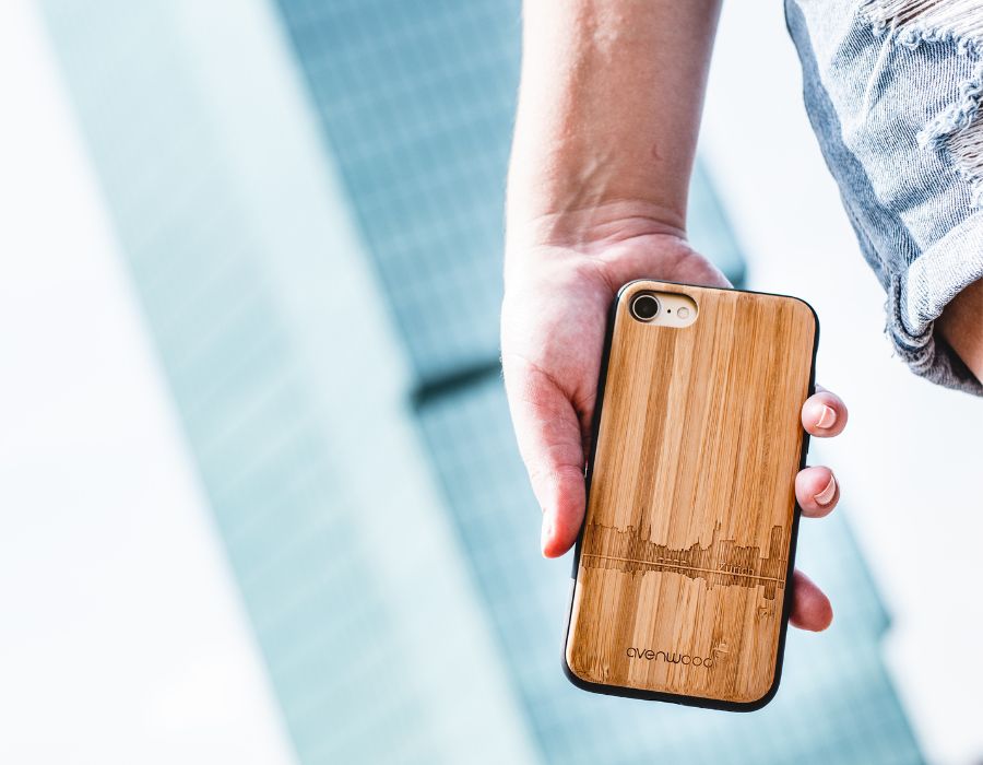 ZÜRICH iPhone 17 Pro Backcase